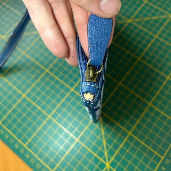 Vintage Coach Blue monogram logo clutch pouch - Picture 11 of 16